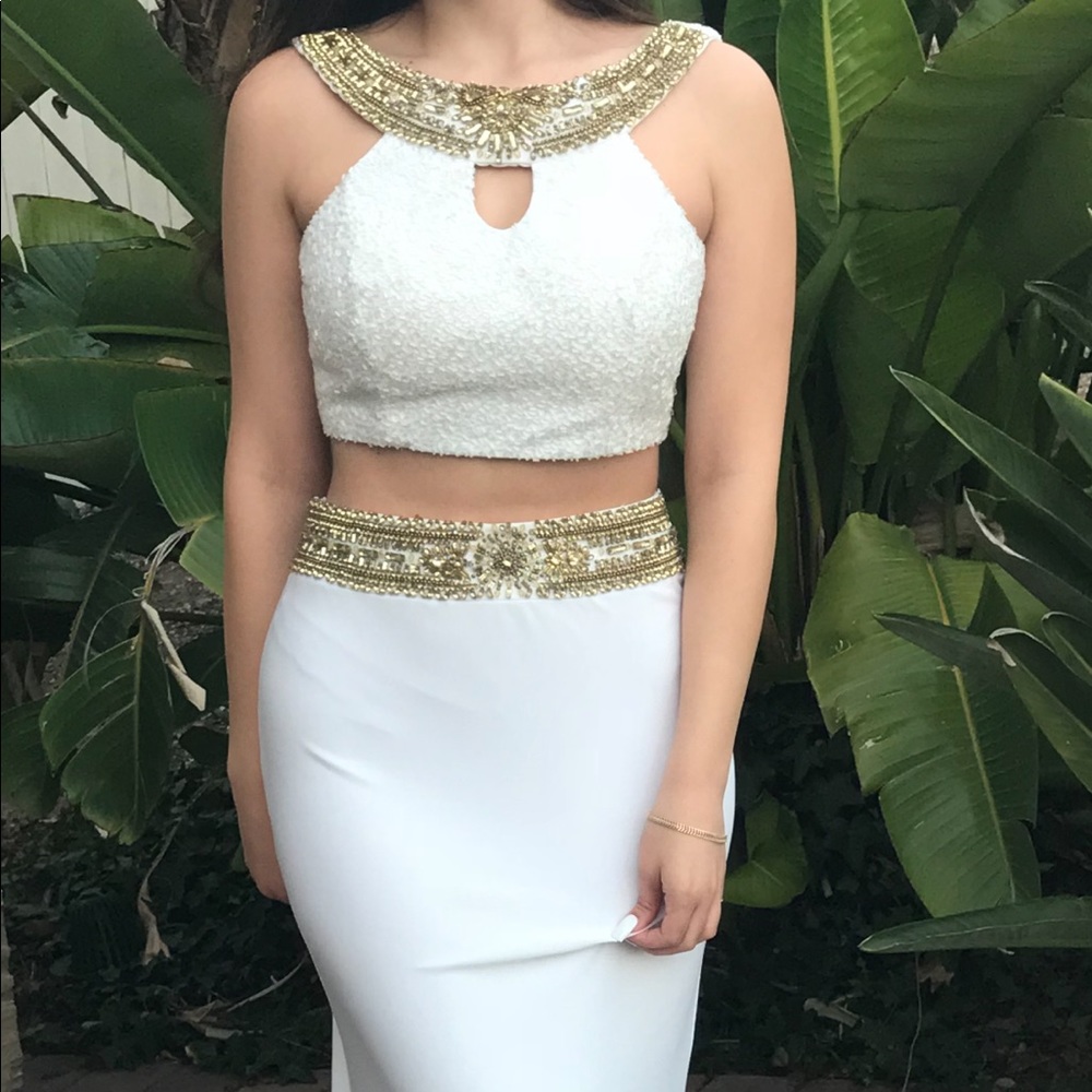 Sherri Hill designer 2 piece beaded gown size 4